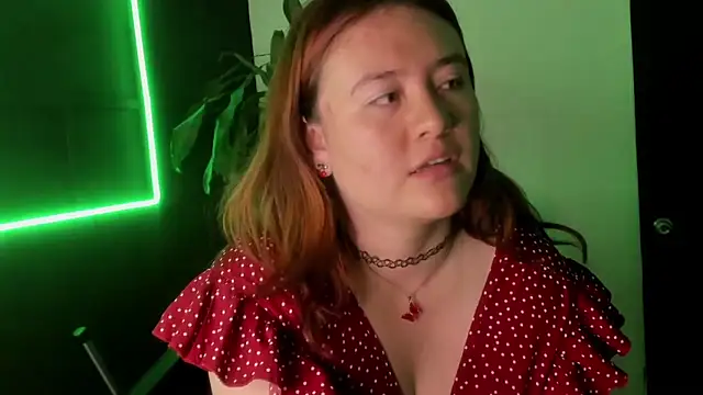 AliaMiller  online show from 02.26.26