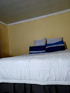 BellsStyles online show from 10.30.25