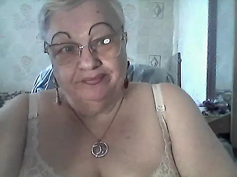 NatalieNorth online show from 09.21.25