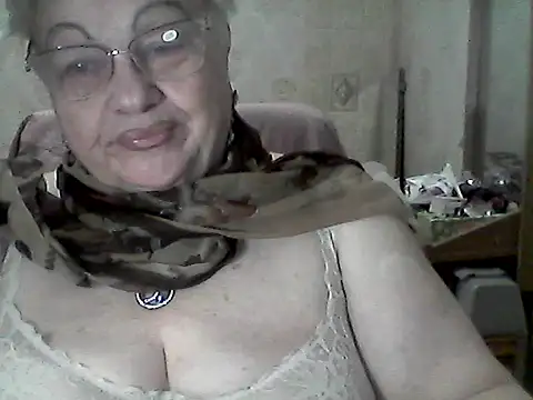NatalieNorth online show from 09.24.25