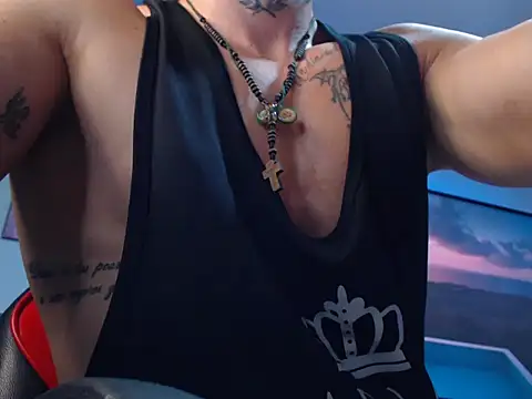 Snapshot of Kieran_kian chatting on 10.30.25 Kieran kian online show from 10.30.25