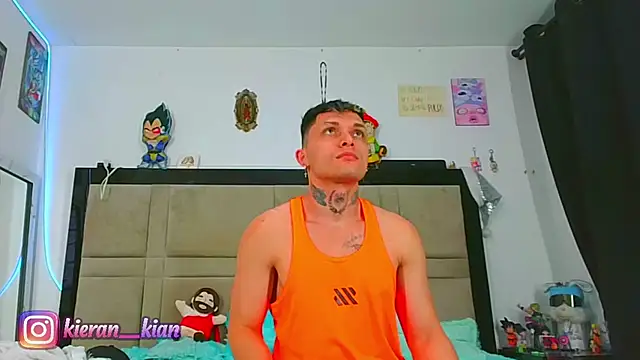 Snapshot of Kieran_kian chatting on 06.30.26 Kieran kian online show from 06.30.26