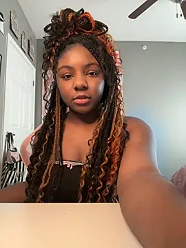 Snapshot of TastyRuby chatting on 11.13.25 TastyRuby online show from 11.13.25