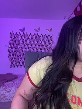 Snapshot of Dominic_Schmit01 chatting on 10.28.25 Dominic Schmit01 online show from 10.28.25