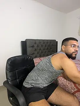 vincentjaxon online show from 11.14.25