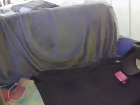 Snapshot of Luv2SuckBWC92 chatting on 09.08.25 Luv2SuckBWC92 online show from 09.08.25