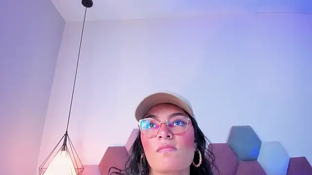 LunaAspen  online show from 02.20.26