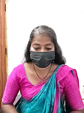 Snapshot of tamil_Sigappu_Roja chatting on 04.30.26 tamil Sigappu Roja online show from 04.30.26