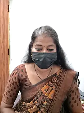 Snapshot of tamil_Sigappu_Roja chatting on 05.01.26 tamil Sigappu Roja online show from 05.01.26