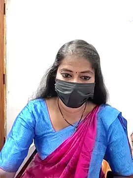 Snapshot of tamil_Sigappu_Roja chatting on 05.06.26 tamil Sigappu Roja online show from 05.06.26