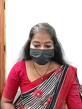 Snapshot of tamil_Sigappu_Roja chatting on 05.07.26 tamil Sigappu Roja online show from 05.07.26