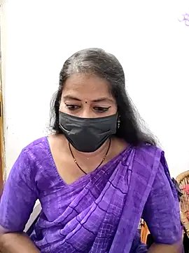 Snapshot of tamil_Sigappu_Roja chatting on 05.18.26 tamil Sigappu Roja online show from 05.18.26