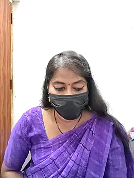 Snapshot of tamil_Sigappu_Roja chatting on 06.05.26 tamil Sigappu Roja online show from 06.05.26
