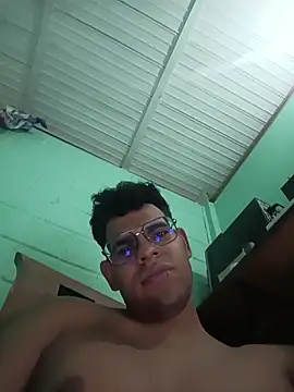 Bigtiti01 online show from 11.17.25