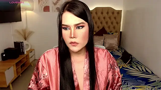 Snapshot of fantasticsophia69 chatting on 02.15.26 fantasticsophia69 online show from 02.15.26