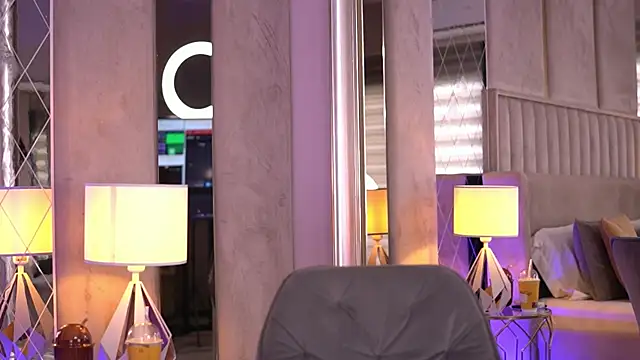 FrancescaDante online show from 09.30.25