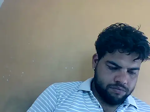 Snapshot of aadfgh11 chatting on 06.18.26 aadfgh11 online show from 06.18.26
