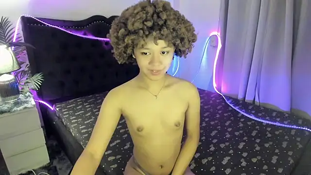 Snapshot of 9INCHESHARDCOCK chatting on 11.02.25 9INCHESHARDCOCK online show from 11.02.25