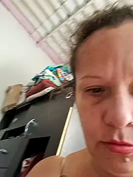 Snapshot of SinisterBabe chatting on 09.15.25 SinisterBabe online show from 09.15.25