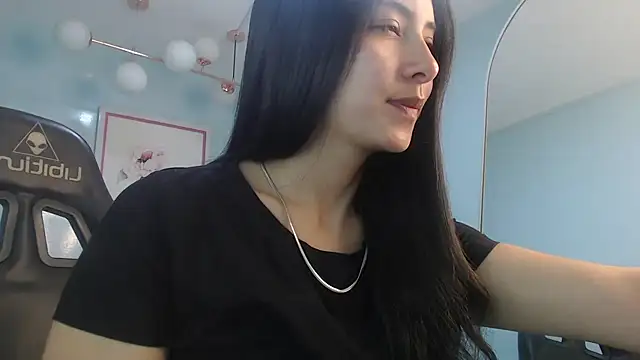 victoria hernandez t  online show from 03.02.26