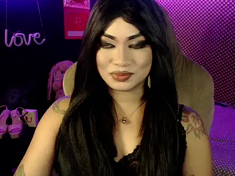 Snapshot of xxXMissCessXxx chatting on 03.18.26 xxXMissCessXxx online show from 03.18.26