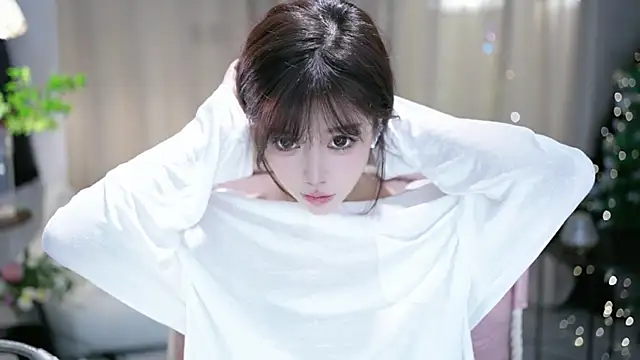 Snapshot of Fortune2Me chatting on 10.14.25 Fortune2Me online show from 10.14.25