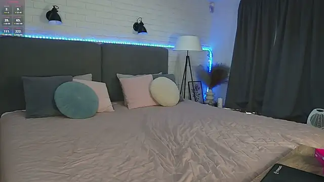 Baby  Lola online show from 05.19.26