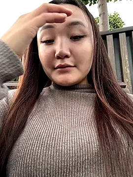 Snapshot of KissMeEva chatting on 09.18.25 KissMeEva online show from 09.18.25