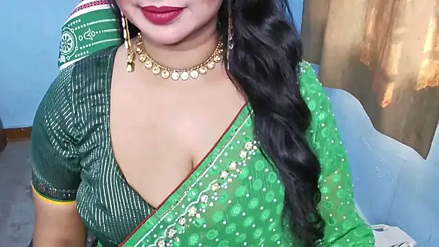 QUEEN SAKHI- online show from 02.05.26