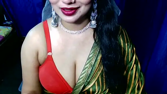 QUEEN SAKHI- online show from 03.17.26