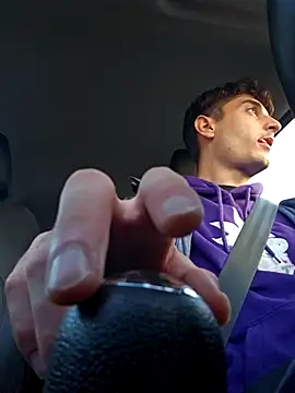 Snapshot of Thelouniost334___ chatting on 10.22.25 Thelouniost334 online show from 10.22.25