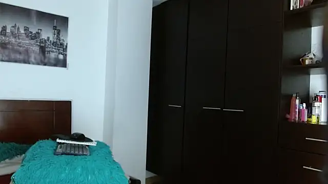 Snapshot of AntonyDAngelo25 chatting on 11.13.25 AntonyDAngelo25 online show from 11.13.25