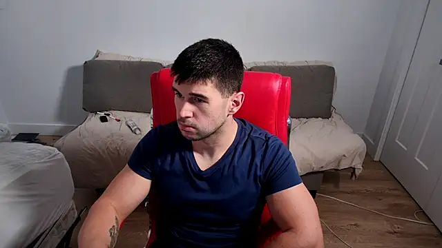 Snapshot of Sand0w chatting on 10.16.25 Sand0w online show from 10.16.25