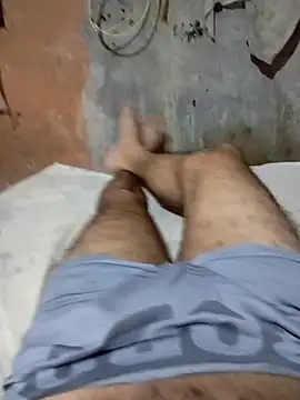 Snapshot of NAUFRAGO_17CM chatting on 10.04.25 NAUFRAGO 17CM online show from 10.04.25