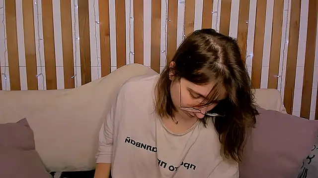 Tara Grainn online show from 09.20.25