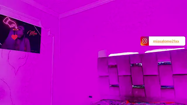 LADY-HOT-SEXY- online show from 12.18.25