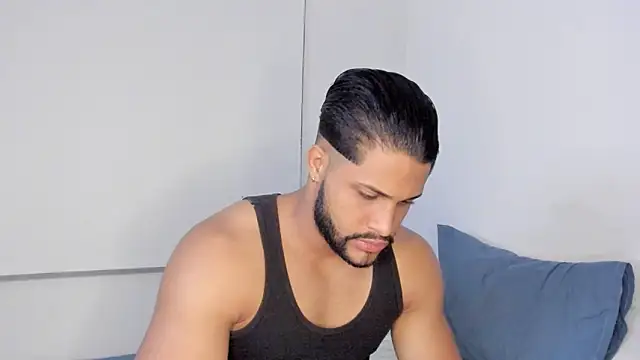 Pier Simons online show from 03.20.26