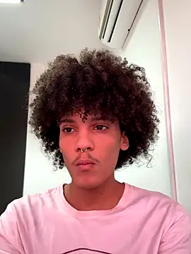 Max Rain online show from 11.01.25