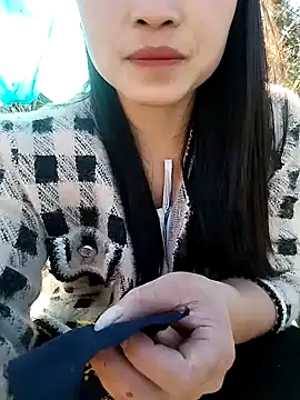 Tiyir597 online show from 11.30.25