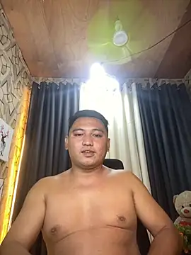 Snapshot of BicuriousExploer chatting on 11.07.25 BicuriousExploer online show from 11.07.25