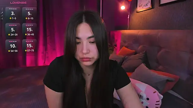 Snapshot of Megan_Williamms chatting on 11.12.25 Megan Williamms online show from 11.12.25