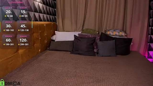 Snapshot of Megan_Williamms chatting on 11.13.25 Megan Williamms online show from 11.13.25