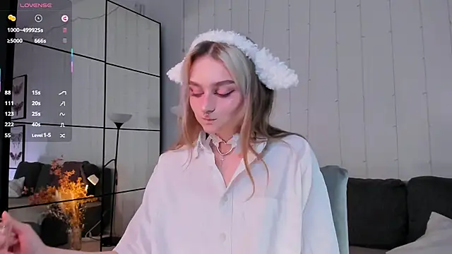 May Bleach online show from 10.03.25