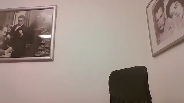 Snapshot of FROCETTO93 chatting on 10.10.25 FROCETTO93 online show from 10.10.25