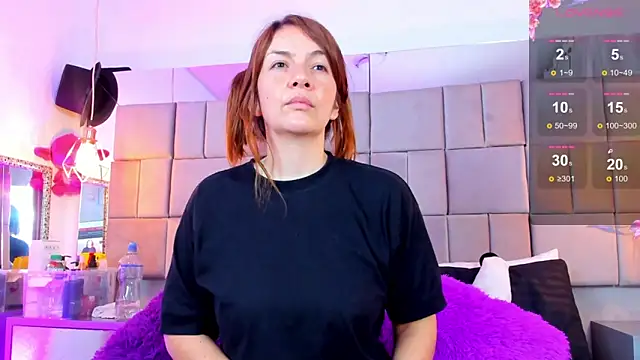 antoneella jones online show from 11.24.25