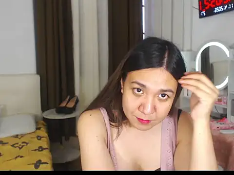 stellahugeX online show from 04.11.26