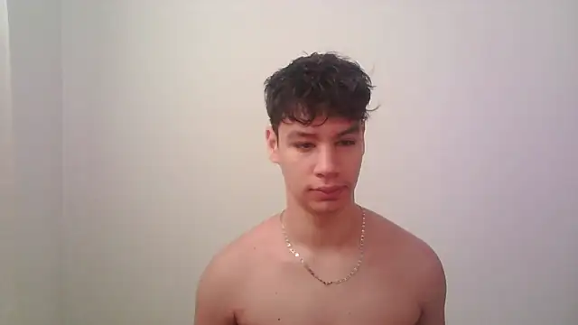 Snapshot of zeus_181 chatting on 10.11.25 zeus 181 online show from 10.11.25