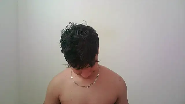 Snapshot of zeus_181 chatting on 10.24.25 zeus 181 online show from 10.24.25