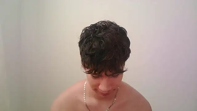 Snapshot of zeus_181 chatting on 11.04.25 zeus 181 online show from 11.04.25