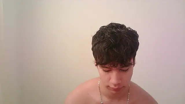 Snapshot of zeus_181 chatting on 11.16.25 zeus 181 online show from 11.16.25